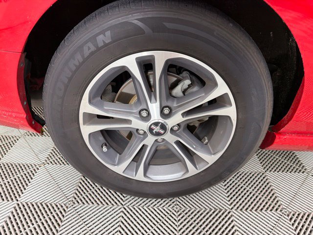 Used 2014 Ford Mustang Premium RWD image 18