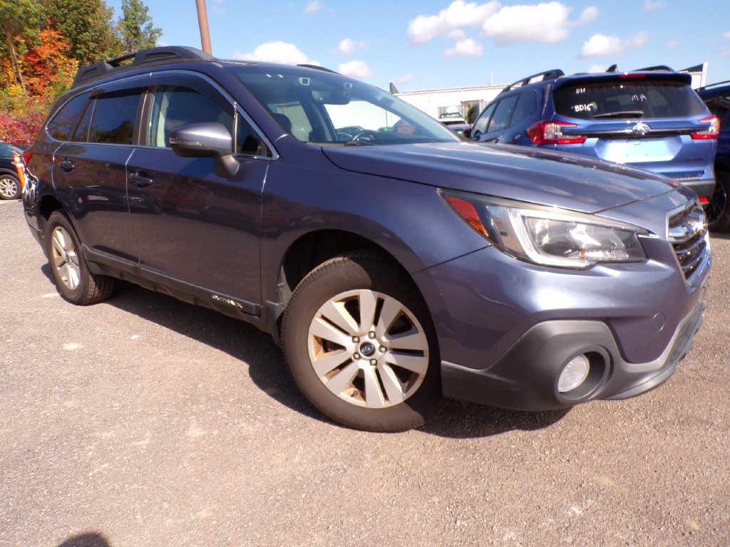 Used 2018 Subaru Outback 2.5i Premium AWD/4WD image 5