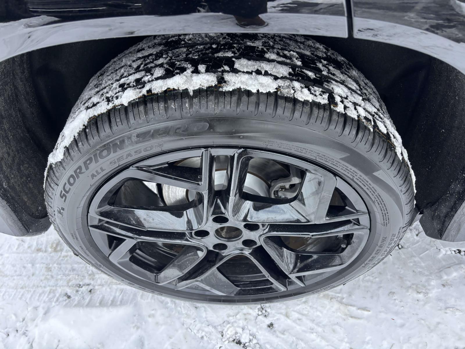 New 2026 Volkswagen Tiguan SE R-Line AWD/4WD image 10