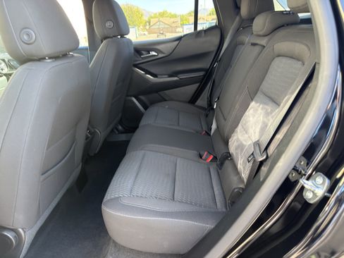 Used 2026 Chevrolet Equinox LT FWD image 17