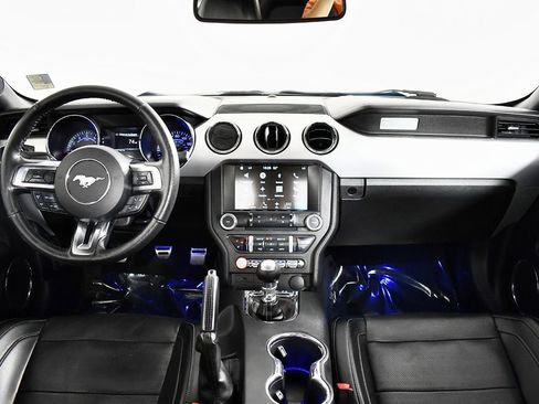 Used 2017 Ford Mustang GT Premium w/ Equipment Group 401A image 39