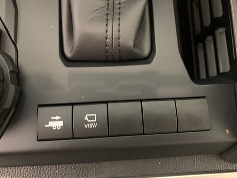 Used 2026 Toyota Tacoma Limited image 27