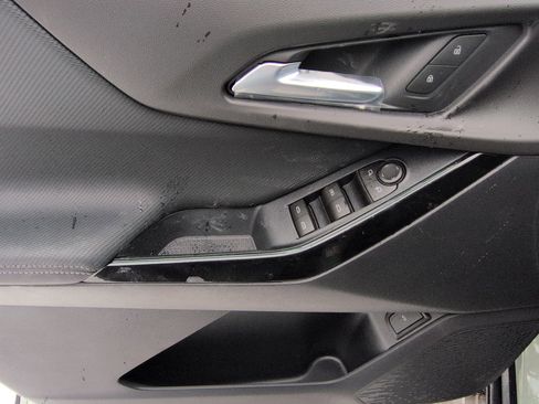 New 2026 Chevrolet Equinox LT w/ Convenience Package II image 82