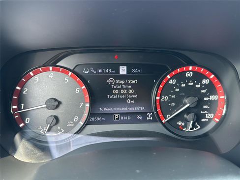 Used 2023 Nissan Frontier PRO-4X w/ Pro Convenience Package AWD/4WD image 15
