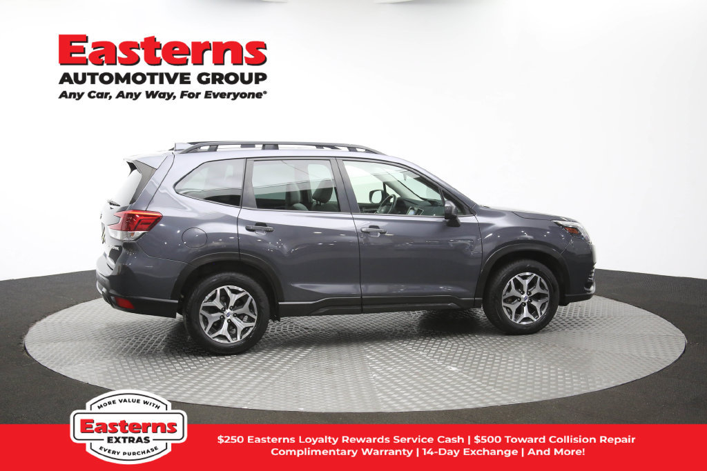 Used 2023 Subaru Forester Premium AWD/4WD image 49
