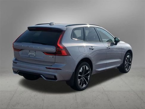 New 2026 Volvo XC60 B5 Plus w/ Protection Package Premier image 6