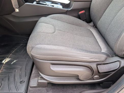 Used 2019 Hyundai Santa Fe SE FWD image 25