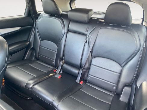 Used 2021 INFINITI QX50 Luxe FWD image 15