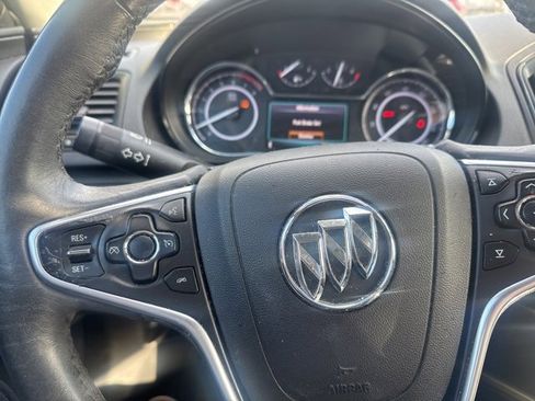Used 2016 Buick Regal image 13