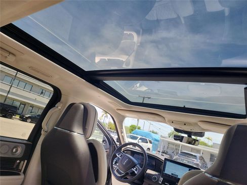 Used 2022 Lincoln Navigator Black Label AWD/4WD image 28