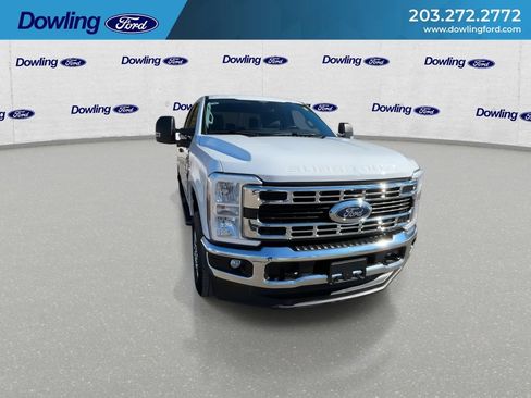 Used 2025 Ford F250 XLT w/ Snow Plow Prep Package AWD/4WD image 6