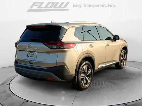 Used 2021 Nissan Rogue SL FWD image 9