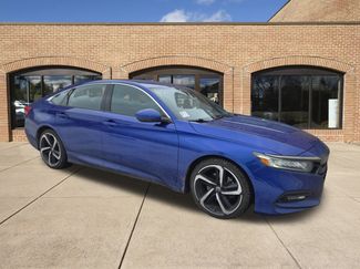 Used 2018 Honda Accord Sport video 1