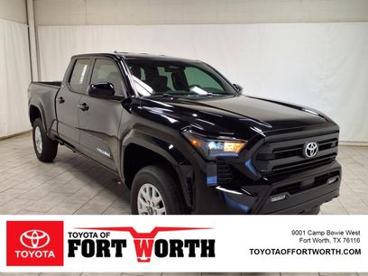 New 2025 Toyota Tacoma SR5