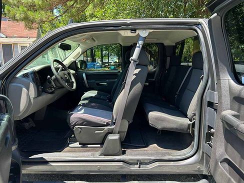 Used 2011 Chevrolet Silverado 1500 LS RWD image 10