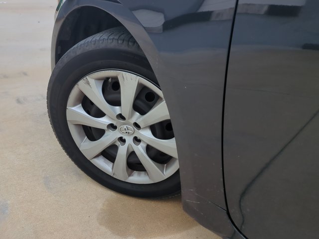 Used 2021 Toyota Corolla LE FWD image 10