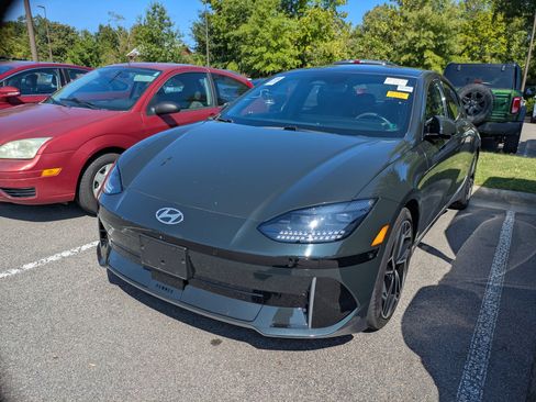 Used 2023 Hyundai Ioniq 6 Limited RWD image 3