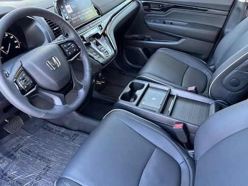 Used 2026 Honda Odyssey Elite image 11