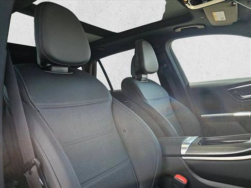 Certified 2026 Mercedes-Benz GLC 300 image 7