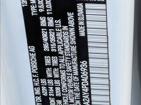 Used 2023 Porsche Cayenne image 23