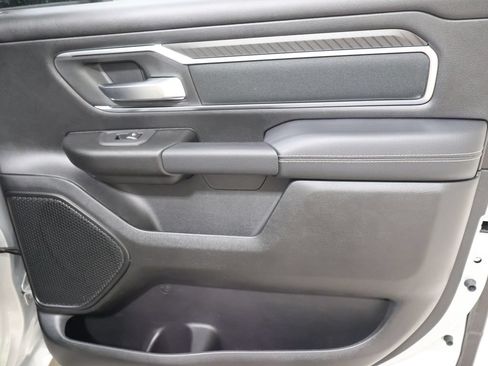 New 2026 RAM 1500 4x4 Crew Cab image 13
