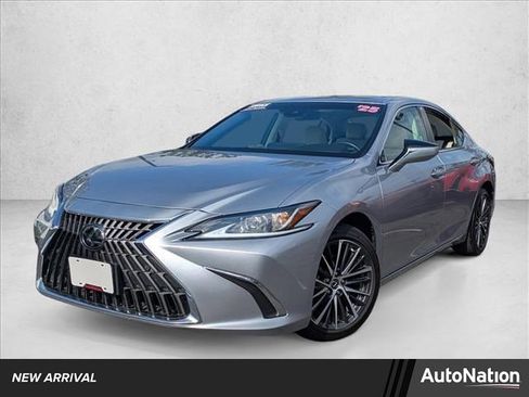 Used 2025 Lexus ES 350 w/ Premium Package image 1