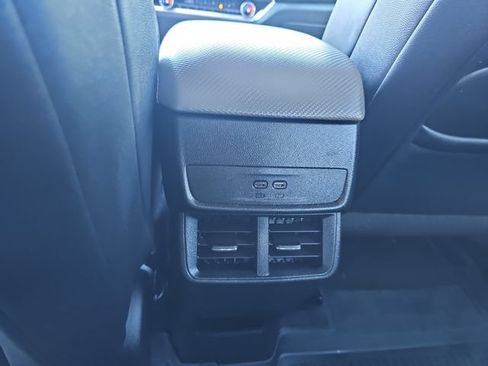 Used 2025 Chevrolet Equinox LT w/ Convenience Package II AWD/4WD image 28