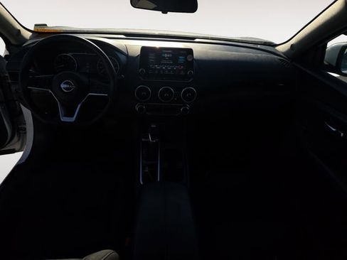 Used 2024 Nissan Sentra SV image 10
