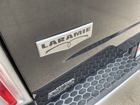 Used 2016 RAM 1500 Laramie w/ Convenience Group AWD/4WD image 34