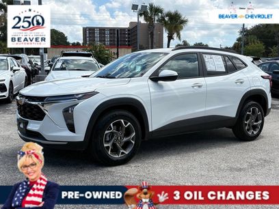 Used 2025 Chevrolet Trax LT