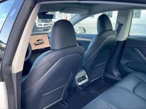 Used 2023 Tesla Model 3 Standard Range RWD image 12