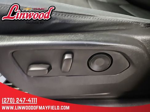 Used 2024 Chevrolet Silverado 1500 LT Trail Boss w/ Convenience Package II AWD/4WD image 21