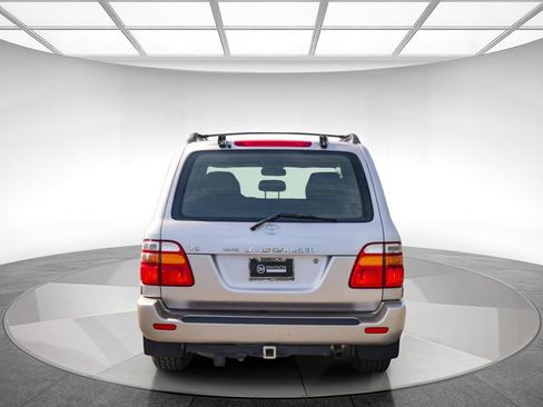 Used 2001 Toyota Land Cruiser AWD/4WD image 3
