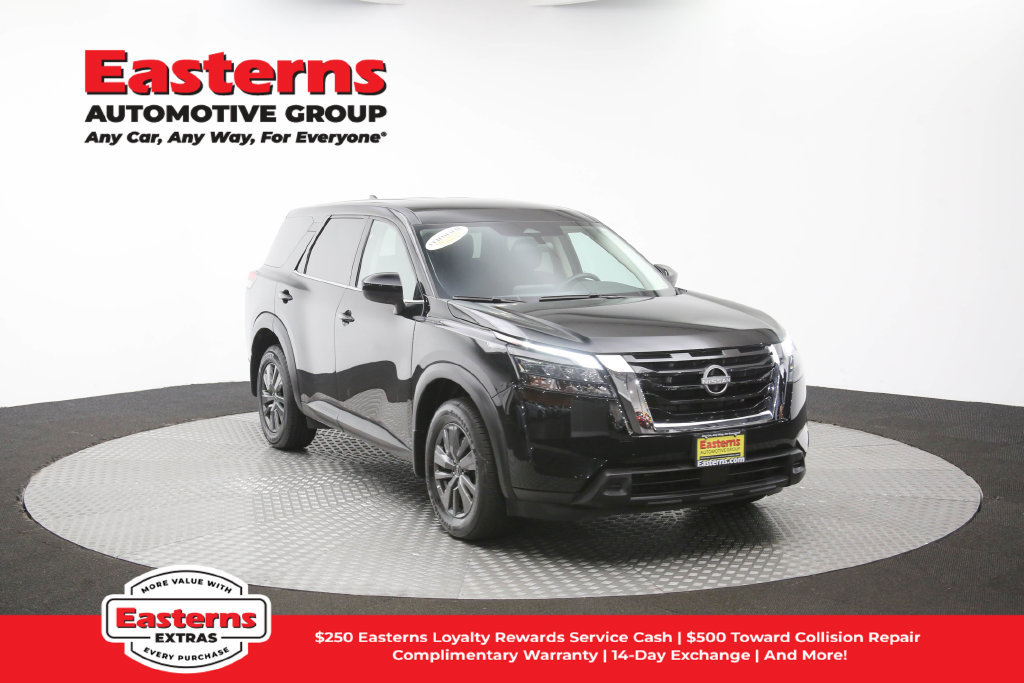 Used 2024 Nissan Pathfinder S AWD/4WD image 48