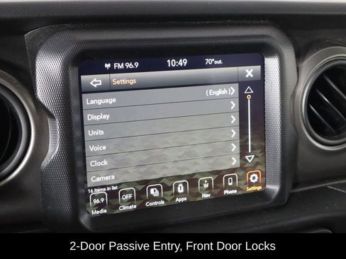Used 2022 Jeep Gladiator Sport AWD/4WD image 29