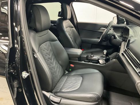 Used 2024 Kia Sportage X-Line w/ X-Line Premium Package image 6