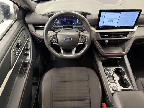 Certified 2025 Ford Explorer ST-Line w/ ST-Line Street Pack AWD/4WD image 29