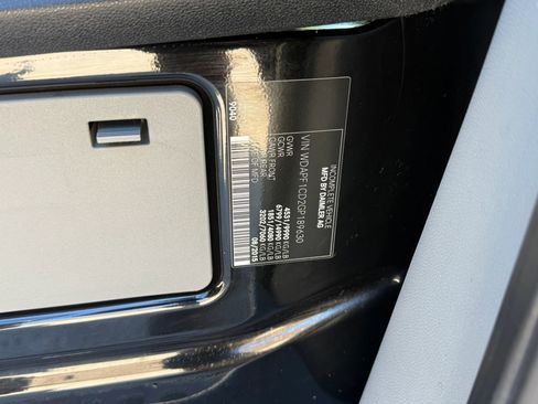 Used 2016 Mercedes-Benz Sprinter 3500 image 33