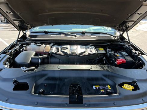 Used 2024 Jeep Wagoneer Series III image 23