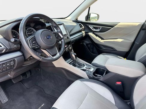 Used 2019 Subaru Forester Limited AWD/4WD image 34