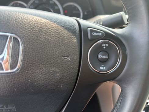 Used 2015 Honda Accord EX-L image 7