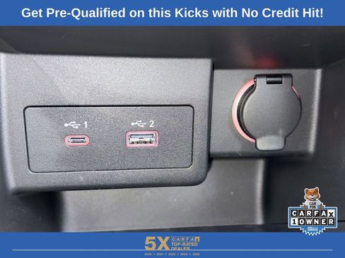 Used 2023 Nissan Kicks SR w/ SR Premium Package image 22