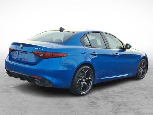 Used 2020 Alfa Romeo Giulia Ti Sport w/ Quick Order Package 22S Sport image 5