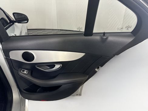 Used 2018 Mercedes-Benz C 300 Sedan image 31