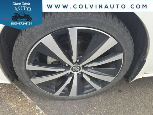 Used 2021 Nissan Altima 2.5 SR FWD image 3