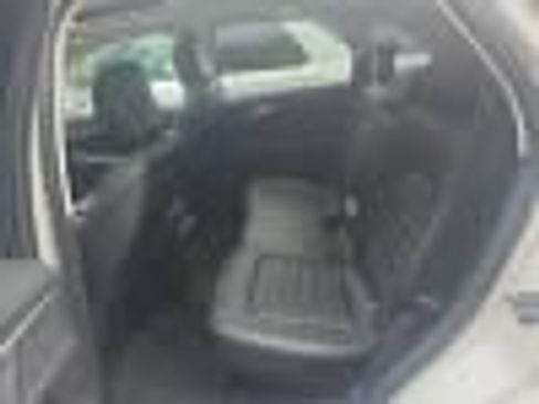 Used 2024 Ford Edge SEL w/ Convenience Package AWD/4WD image 6
