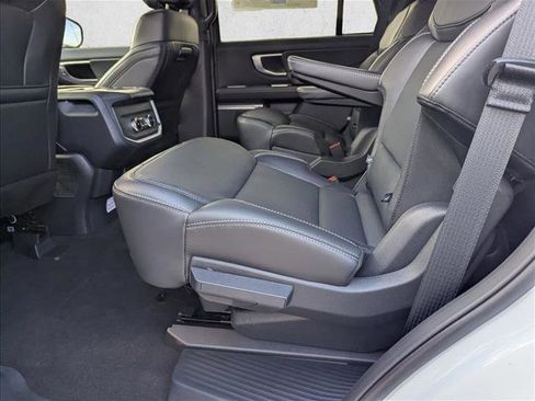 New 2026 Ford Expedition Platinum w/ Stealth Appearance Package image 14