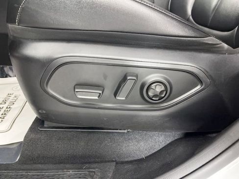 Used 2023 Jeep Grand Cherokee Limited image 35