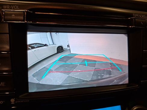 Used 2015 Toyota RAV4 XLE image 24