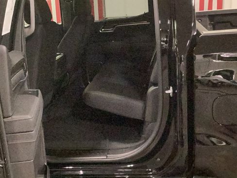 New 2025 Chevrolet Silverado 1500 LT image 9
